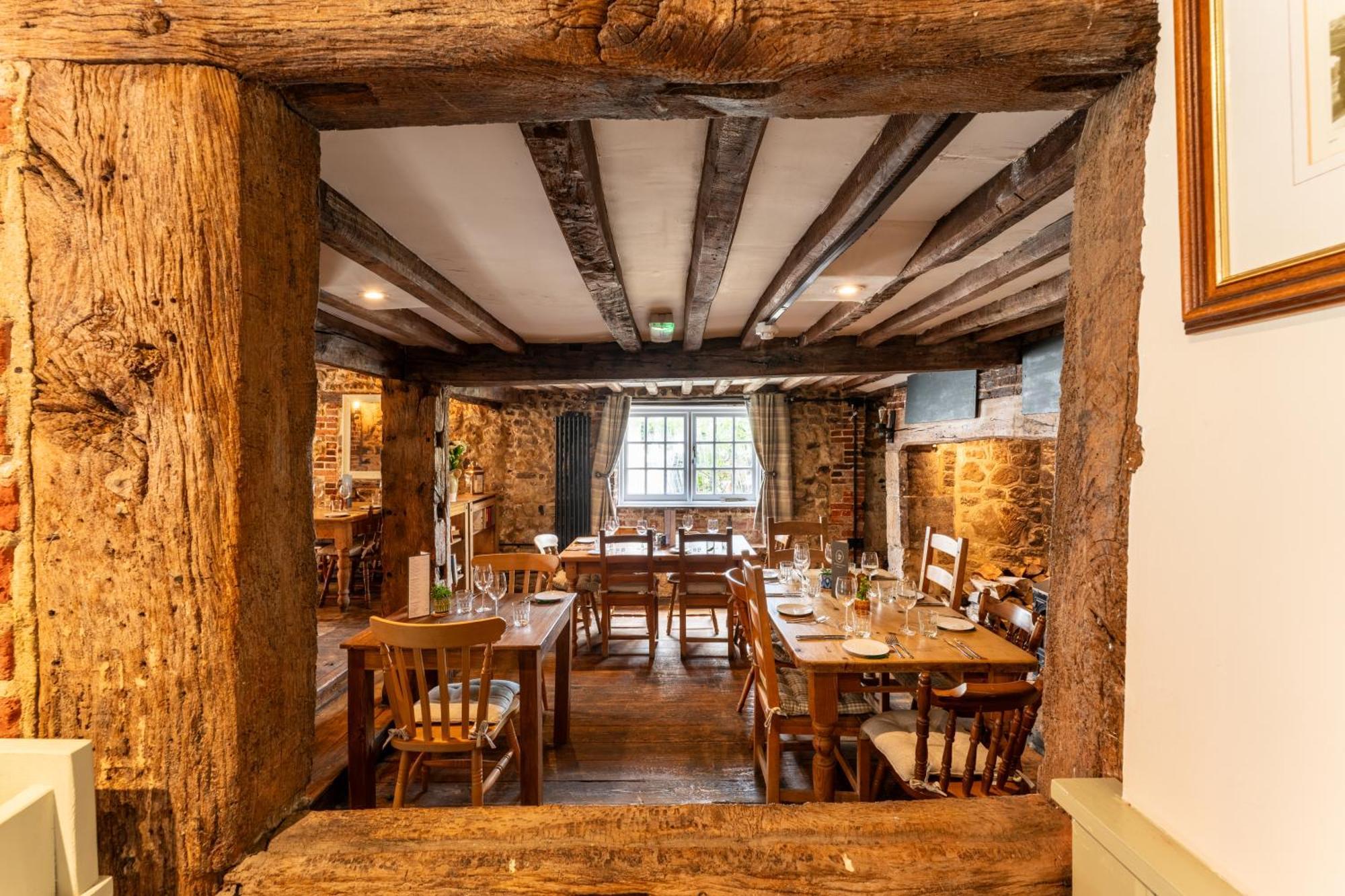 ホテル The White Horse, Rogate ピーターズフィールド エクステリア 写真