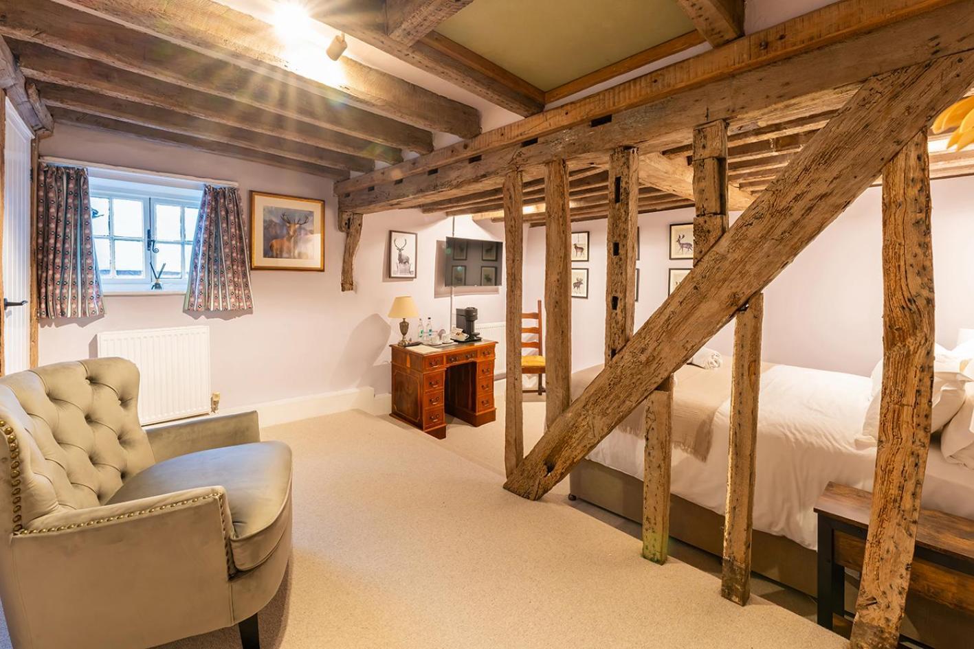 ホテル The White Horse, Rogate ピーターズフィールド エクステリア 写真